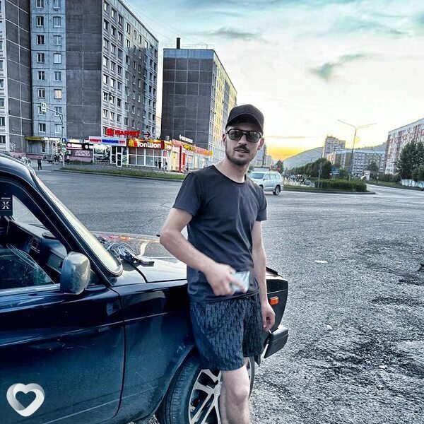 Назар
