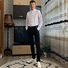 Антон, 33