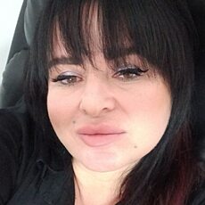 Мила, 49
