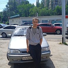 Валерий, 36