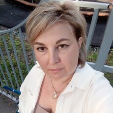 Лариса, 49