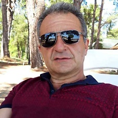 Юра, 53