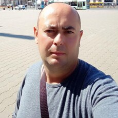Филипп, 38