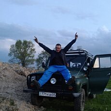 Борис, 40