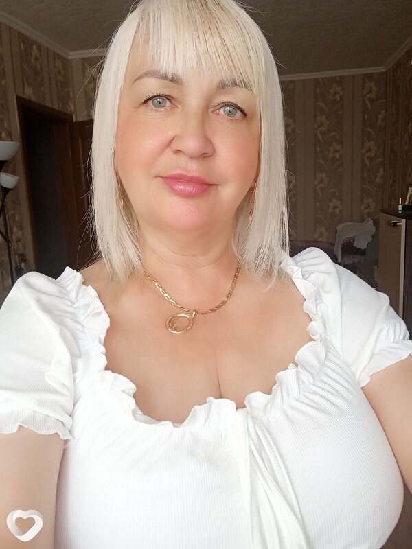Полина