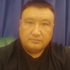 Владимир, 42