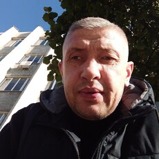 Остап, 42