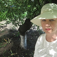 Ксения, 72