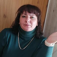 Эмма, 44