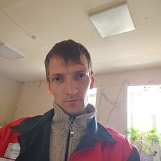Тим, 34