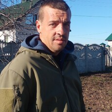 Ростислав, 30