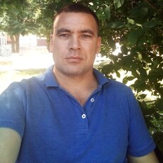 Юра, 43