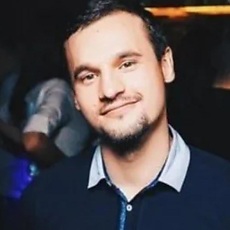 Яков, 32