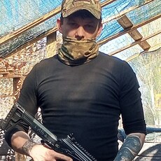 Миша, 35