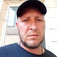 Витя, 42