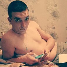 Толя, 34