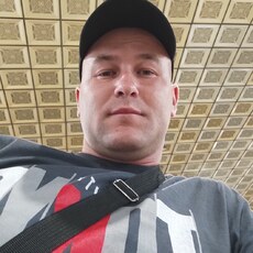 Ваня, 32
