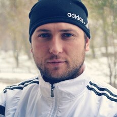 Тёма, 37