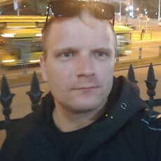 Саша, 28