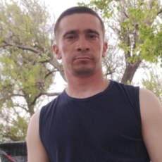 Артём, 32