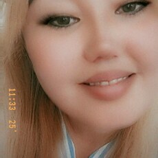 Юлиана, 35