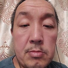 Виталий, 40