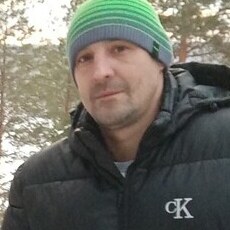Веня, 43