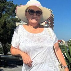 Лина, 61