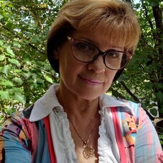Милана, 66