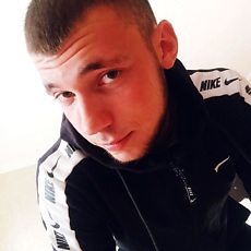 Максим, 24