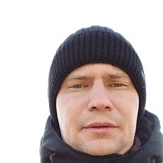 Юра, 39