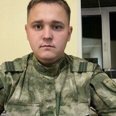 Тарас, 22