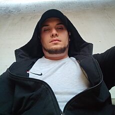 Артур, 34