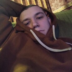 Паша, 23