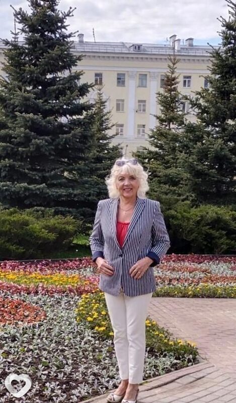Катя