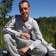 Ярослав, 39