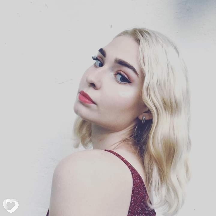 Есения