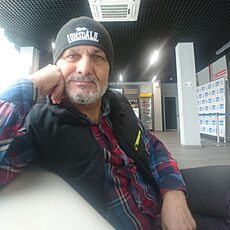 Эмиль, 58