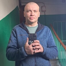 Ваня, 42