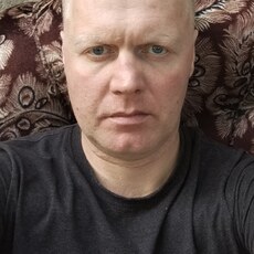 Гриша, 38