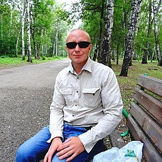 Юра, 41