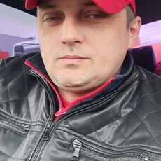 Вячеслав, 42