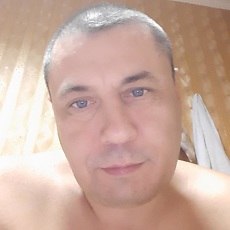 Валера, 49
