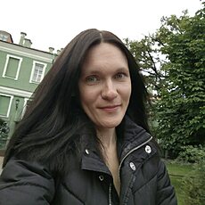 Юлия, 33