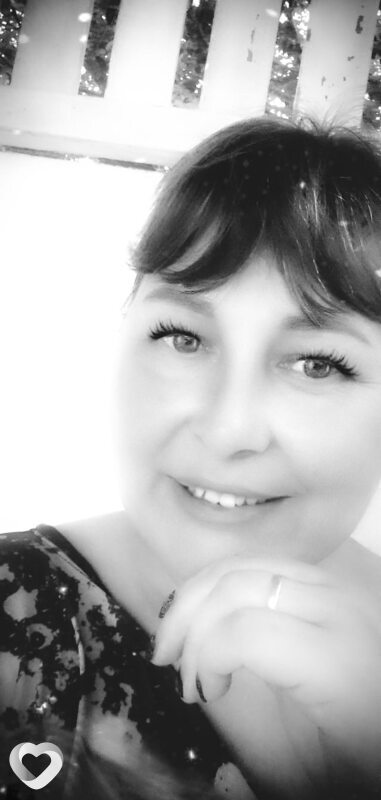 Мила