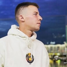Валерий, 25