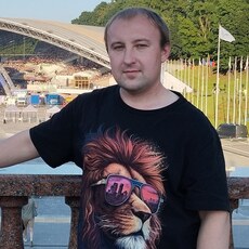 Саша, 35