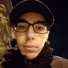 Борис, 21