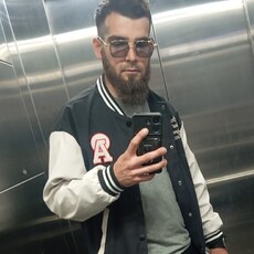 Ратмир, 32