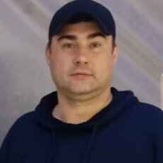 Вадим, 42